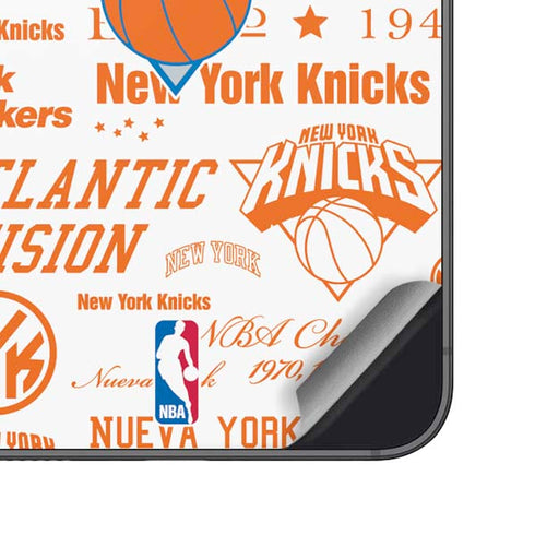 NBA NY Knicks Historic Blast Galaxy S25 Skin